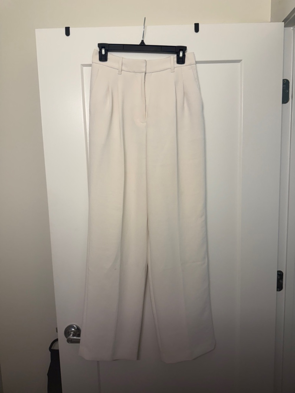 Aritzia Cream Wide-Leg Trousers